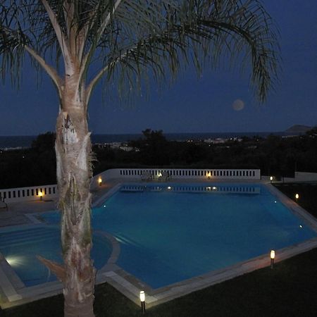 Villa Pandora - Angela & Michali Maleme  Exterior photo